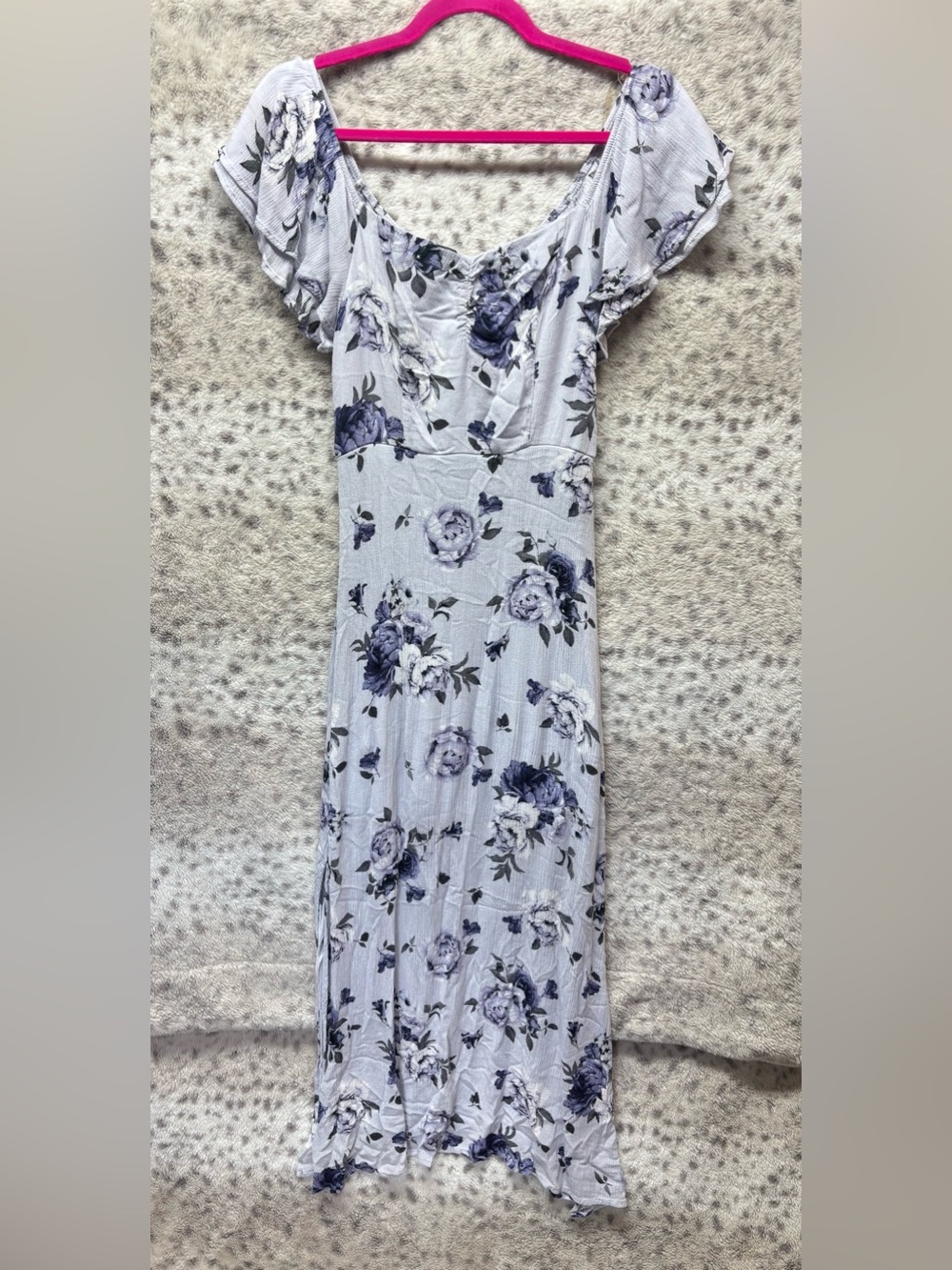 THREE PINK HEARTS 💓💓💓 FLORAL MAXI DRESS